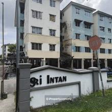 Sri Intan 3 Room 2 Bathroom 850sqft