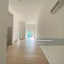 Bigger unit with private terrace and low level unit