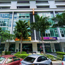 Exclusive 5 Storey Shop for sale