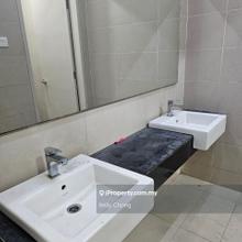 Bandar Kinrara,Ground Floor Shoplot Surround LRT/MRT For Rent