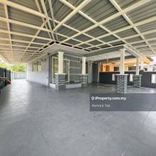 2314sqft,Double Storey End lot with Land,Partly Renovate,Gated Guarded