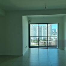 Worth Buy 3 Residence 845sf Original Unit Pool View 2 Car Park