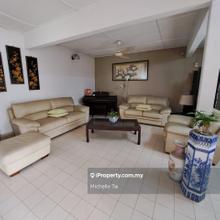 1.5 storey Semi-d house with big land - Ss1 Kampung Tunku for Sale