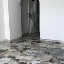 Tasik Height Apartment Bandar Tasik Selatan- Good Location, Grab Now