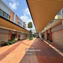 Town Square @ Bandar Gamuda Cove Area Specialist 
