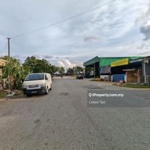 Mount Austin Single Storey Terrace Factory End Lot 24x130