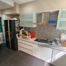 Terrace house for Sale