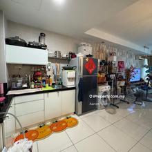 Limit Big Whole Unit 2 Room 2 Toilet 2 parking 