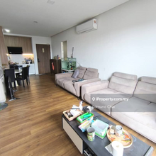 Toorak Park Apartment For Rent