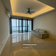 Auction Unit For Sale Private Lift Lobby