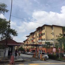 Below market. Low Deposit. Cashback. Actual unit photo