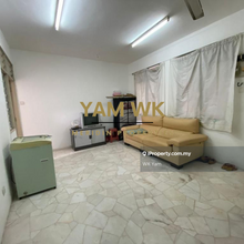 Taman Bukit Jambul, 865 sq.ft, Partially Furnished, Well Maintained