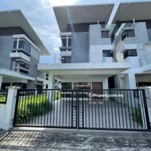 Semi-D house for Sale