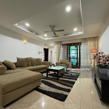 325 Ritchie, Persiaran Ritchie