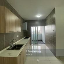 Aurora Residence @ Lake Side City, Taman Puchong Prima, Puchong