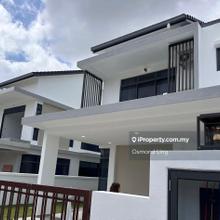 Bandar Ainsdale New 2 storey first house 100% loan last 6 unit