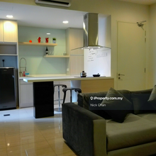Available Now , Move in Ready , Linkbridge to LRT Station 3min walk