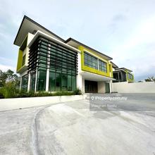 2-Sty Exclusive Bungalow For Sale