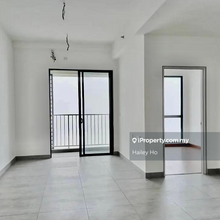 3 Bedroom, Bare unit, For Sale