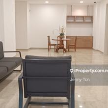 Ground Floor unit, Convenient parking lot