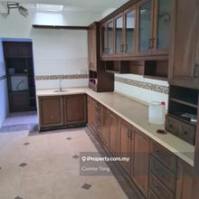Cornerlot 2 and half storey house Freehold ss17 subang jaya for sale 