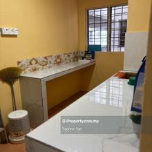 Desa Petaling Cheaper Apartment With 3 Rooms Rent 1k Only