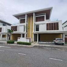 3 Storey Semi Detached with lift with clubhouse Presint 8 near Ayer 8