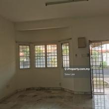 Saujana Akasia Bungalow for rent Basic unit 