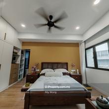 Renovated unit from top to toe
