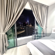 High Floor Fully Furnished w/ KLCC View - LRT at Your Doorstep!