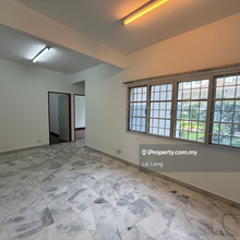 Fairville apartment at usj 22 walking distance to LRT station