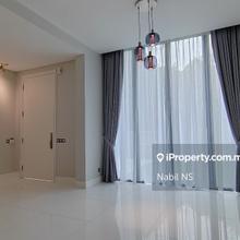 East Residence Exclusive Township 5 Bedrooms 7 Bathrooms