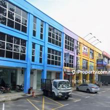 Facing Main Road End Lot 3 Storey 2 Shops Adjoining Connection Semabok