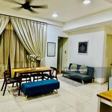 Lake View! Renovated & Fully Furnish Lake Point Residence @ Cyberjaya