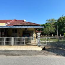 Teres Corner Lot di Taman Amalina Lestari,Raub Pahang