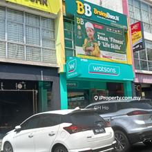 Facing Road 2 Storey Shop at Puncak Jalil Seri Kembangan For Sale 