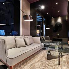 Ready Move In / Free furnish & Reno / Below Bank Value / Beside Mall