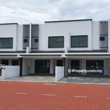 Semi-D house for Sale