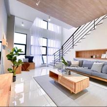 Well Maintain ID Renovated F/Furnished High Floor Nice View Duplex 