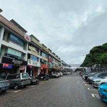 Taman Daya end lot ground floor shop facing mainroad
