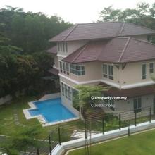 A beautiful bungalow with greenery view