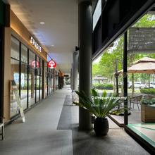 Ground Floor Retails for rent ! 