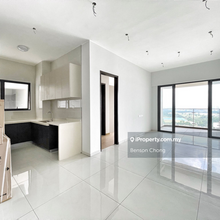 Royal Strand , Country Garden Danga Bay