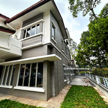 Valencia Sungai Buloh