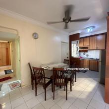 Villa Emas Move In Condition Pool View Corner Unit 2 Car Park
