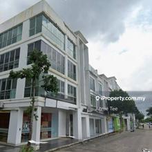 Permas Jaya/ 4 Storey Shoplot/ Corner With Lift