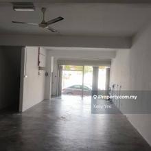 Ground Floor Shoplot @ Pusat Perniagaan Alma for Rent