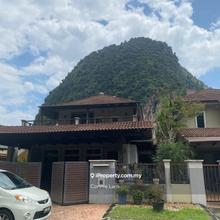 Renovated bungalow at Sunway Lakeside Home for sale