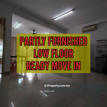 Partly Furnished / Low Floor / Ready Move In