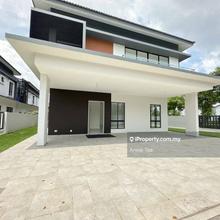 The Crest Mount Austin/ 2 Storey Link Bungalow/ Brand New Original 